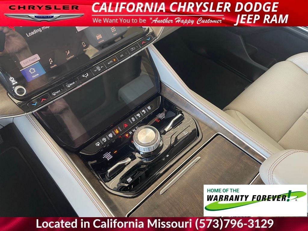 2024 Jeep Grand Wagoneer Base