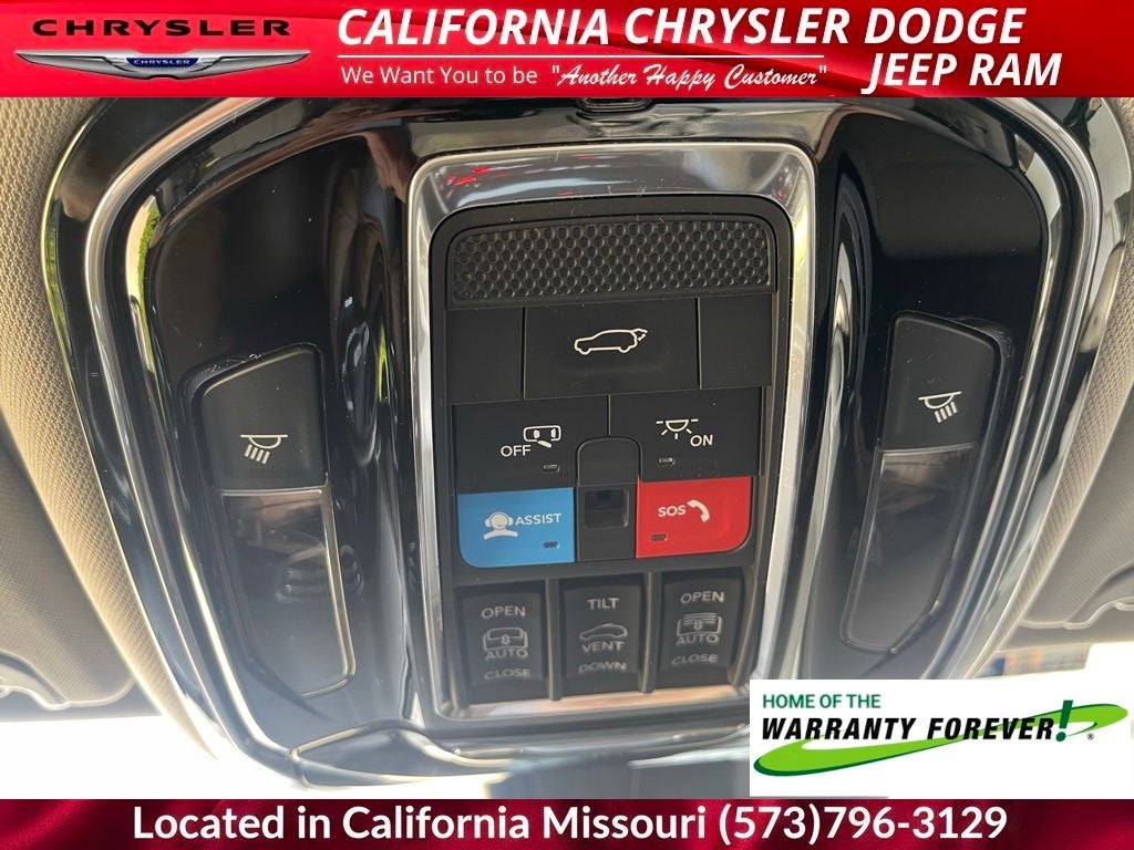2024 Jeep Grand Wagoneer Base