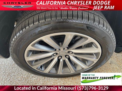 2024 Jeep Grand Wagoneer Base
