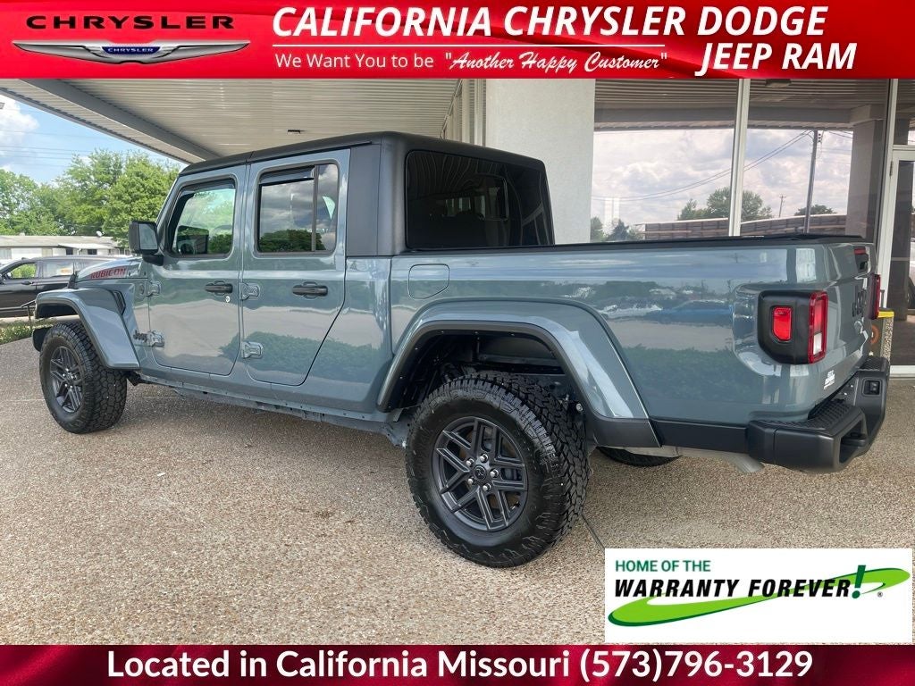 2024 Jeep Gladiator Sport