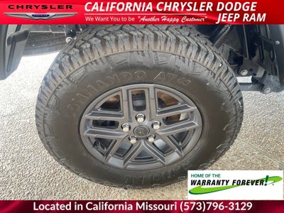 2024 Jeep Gladiator Sport