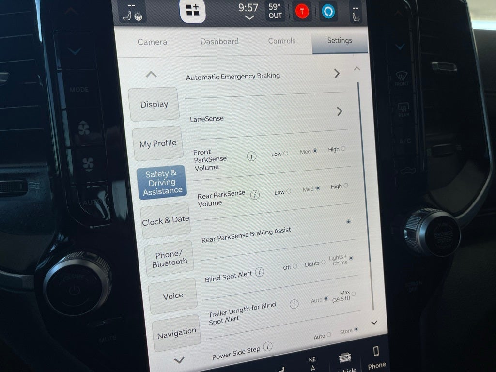 2023 RAM 1500 Laramie