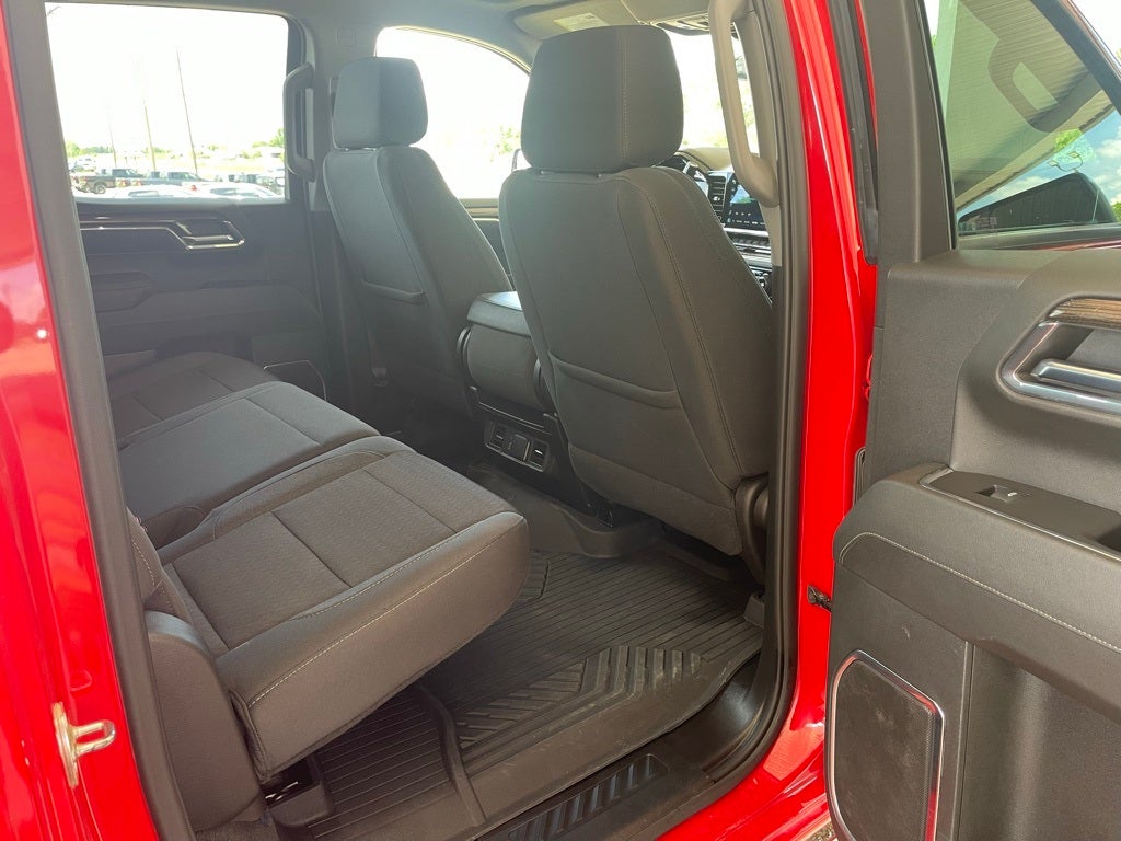 2024 Chevrolet Silverado 1500 LT LT1