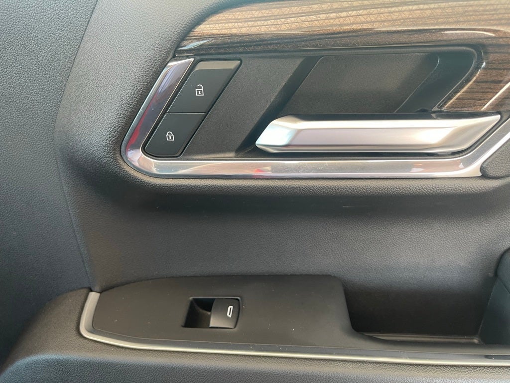 2024 Chevrolet Silverado 1500 LT LT1