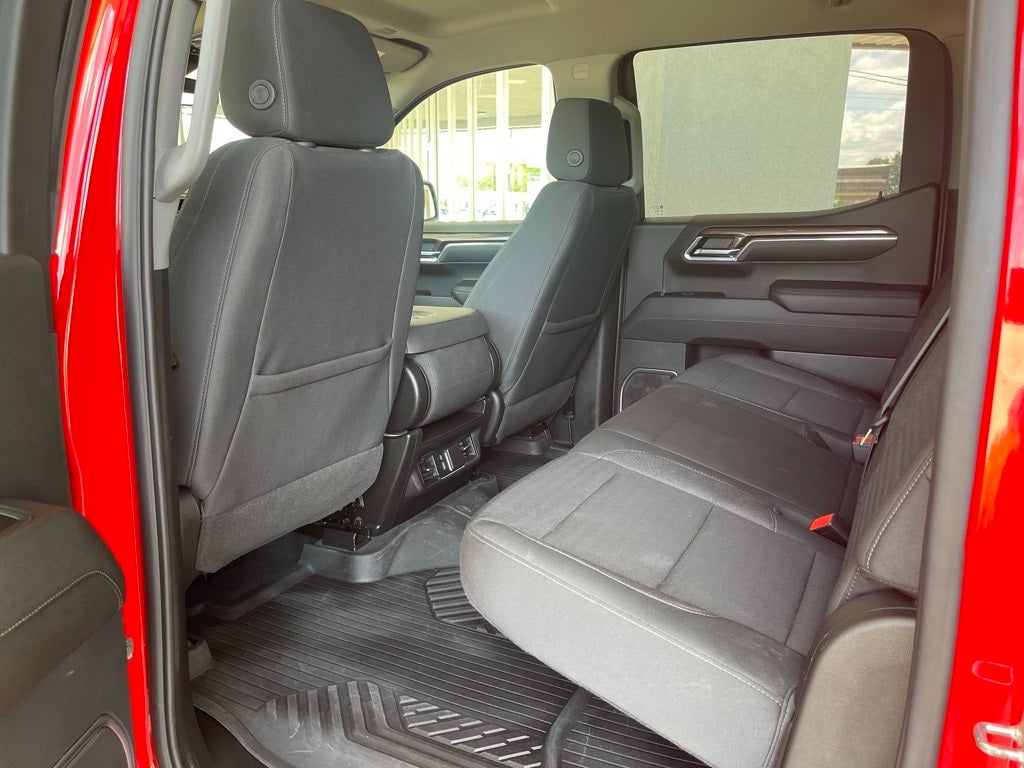 2024 Chevrolet Silverado 1500 LT LT1