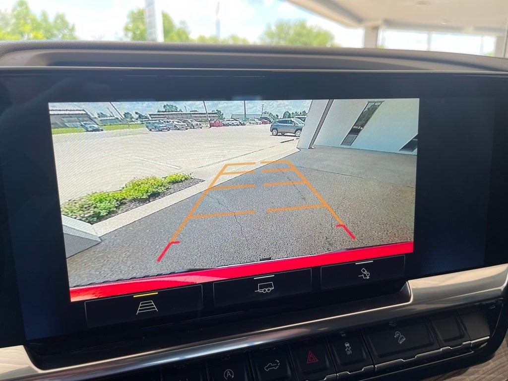 2024 Chevrolet Silverado 1500 LT LT1