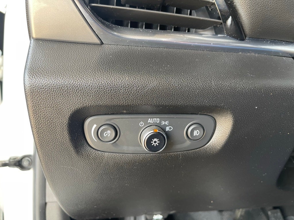 2019 Chevrolet Traverse LT Cloth w/1LT