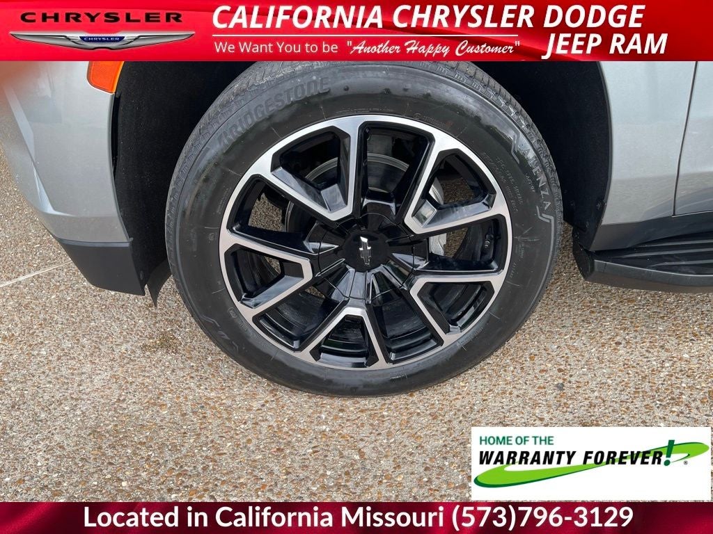 2024 Chevrolet Suburban RST