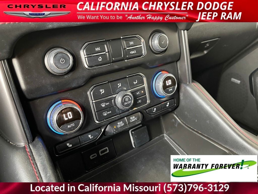2024 Chevrolet Suburban RST