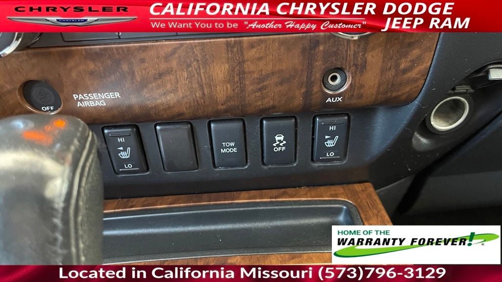 2012 Nissan Titan SL