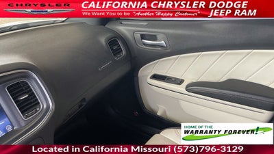 2017 Dodge Charger SXT