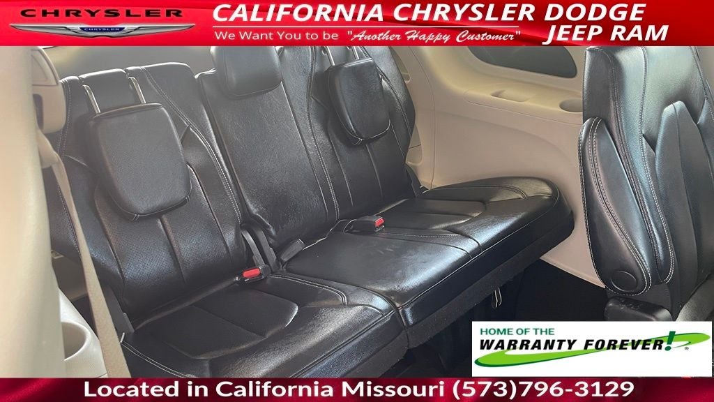 2022 Chrysler Pacifica Touring L