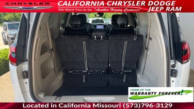 2022 Chrysler Pacifica Touring L