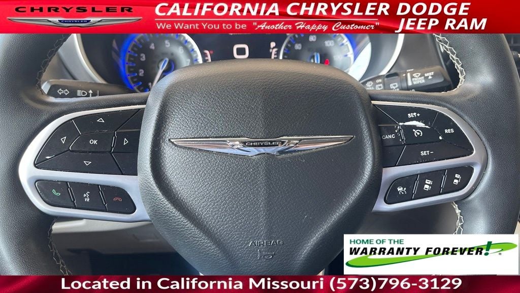 2022 Chrysler Pacifica Touring L