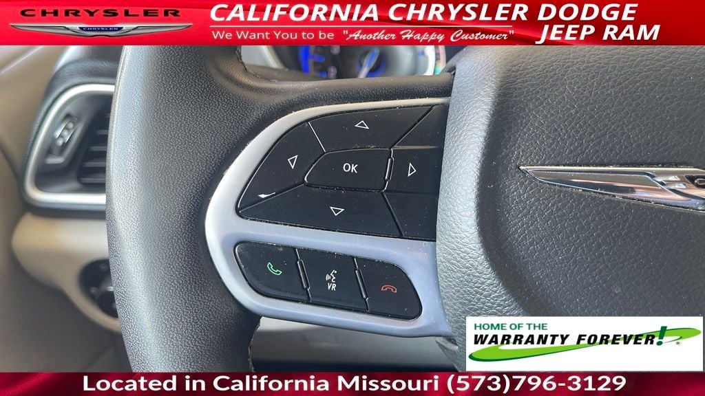 2022 Chrysler Pacifica Touring L