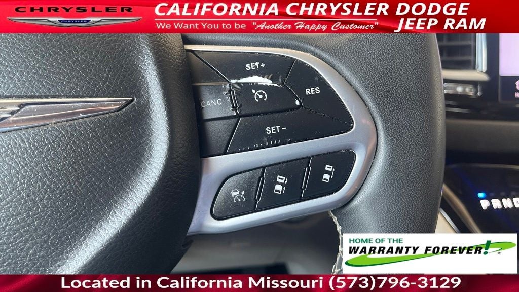 2022 Chrysler Pacifica Touring L
