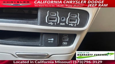 2022 Chrysler Pacifica Touring L