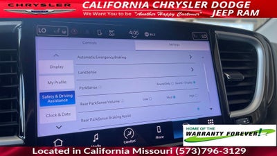 2022 Chrysler Pacifica Touring L