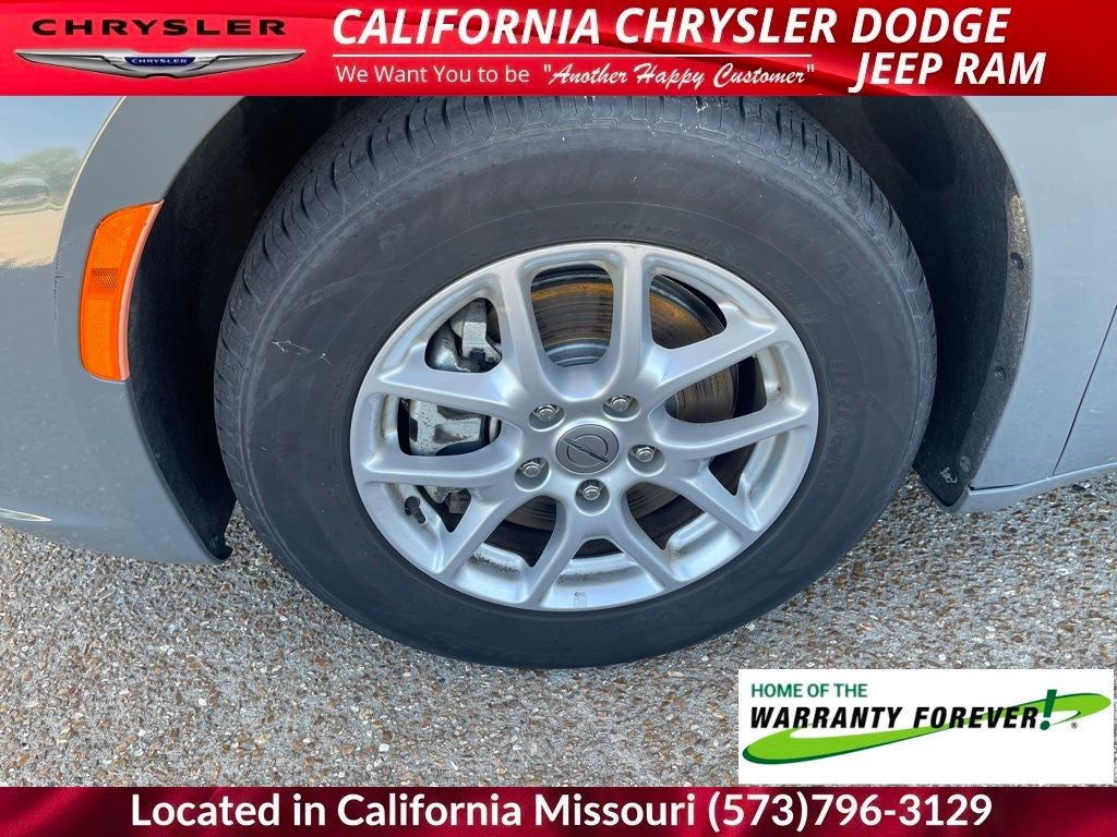 2022 Chrysler Pacifica Touring L
