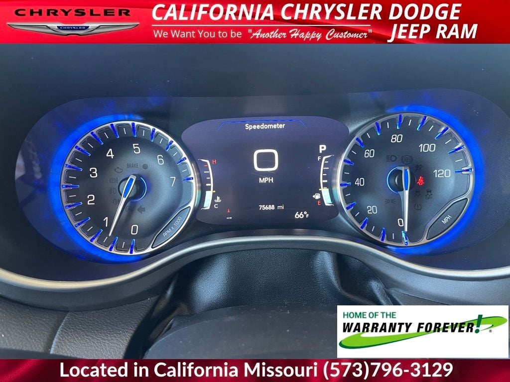 2022 Chrysler Pacifica Touring L