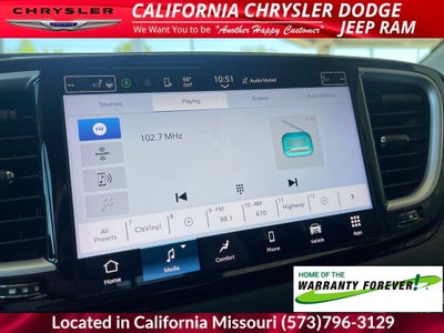 2022 Chrysler Pacifica Touring L