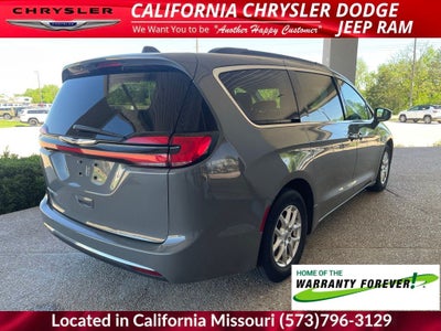 2022 Chrysler Pacifica Touring L
