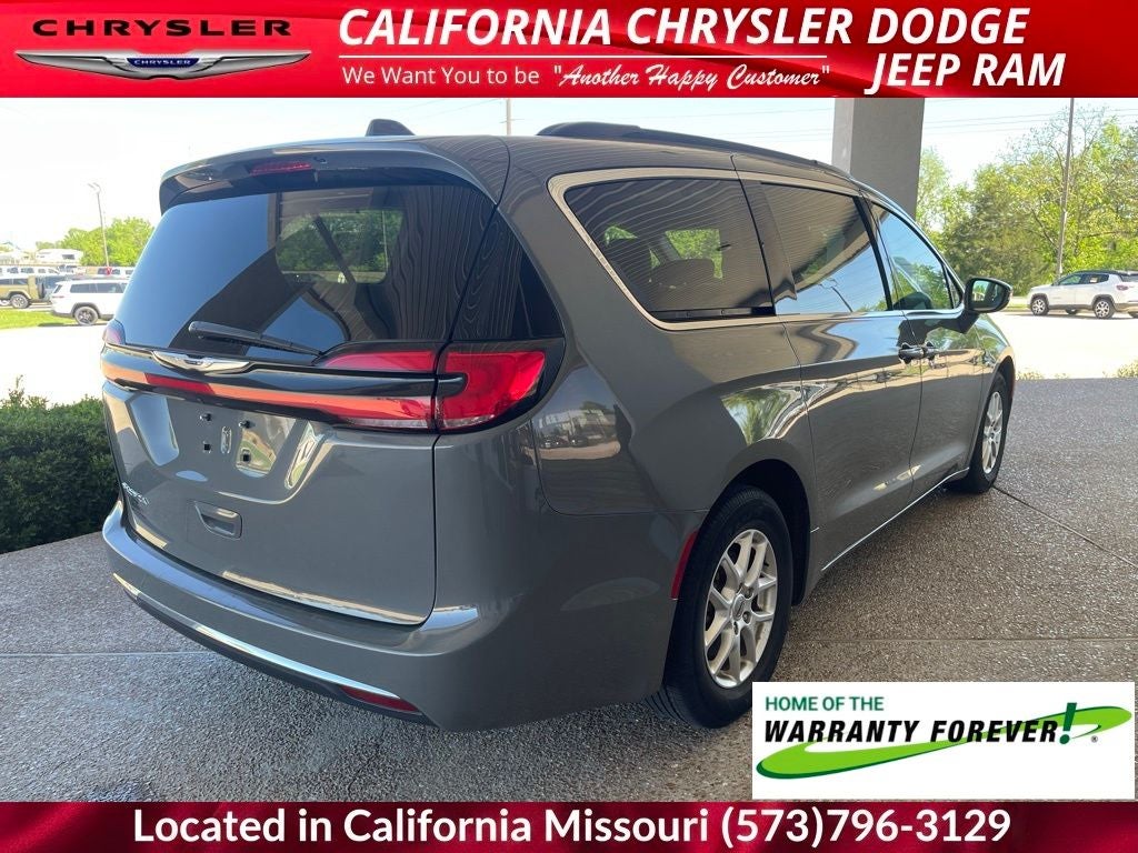 2022 Chrysler Pacifica Touring L