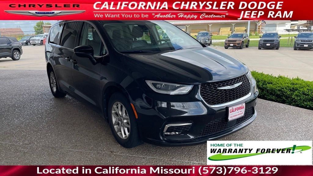 2023 Chrysler Pacifica Touring L