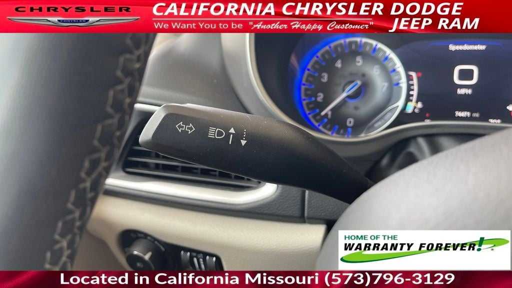 2023 Chrysler Pacifica Touring L