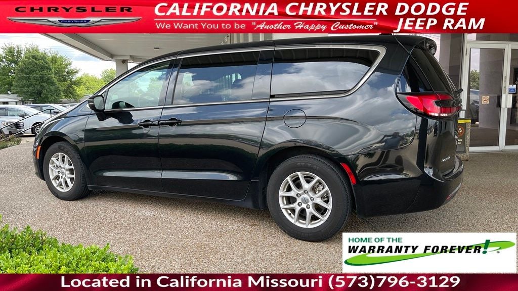 2023 Chrysler Pacifica Touring L