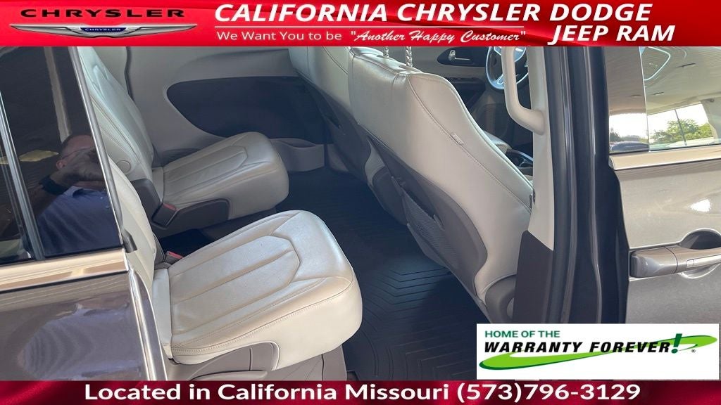 2020 Chrysler Pacifica Touring L