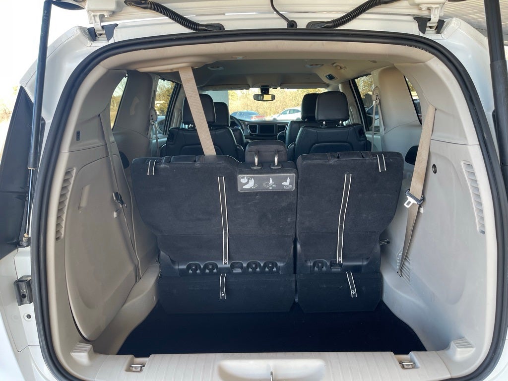 2020 Chrysler Pacifica Touring L