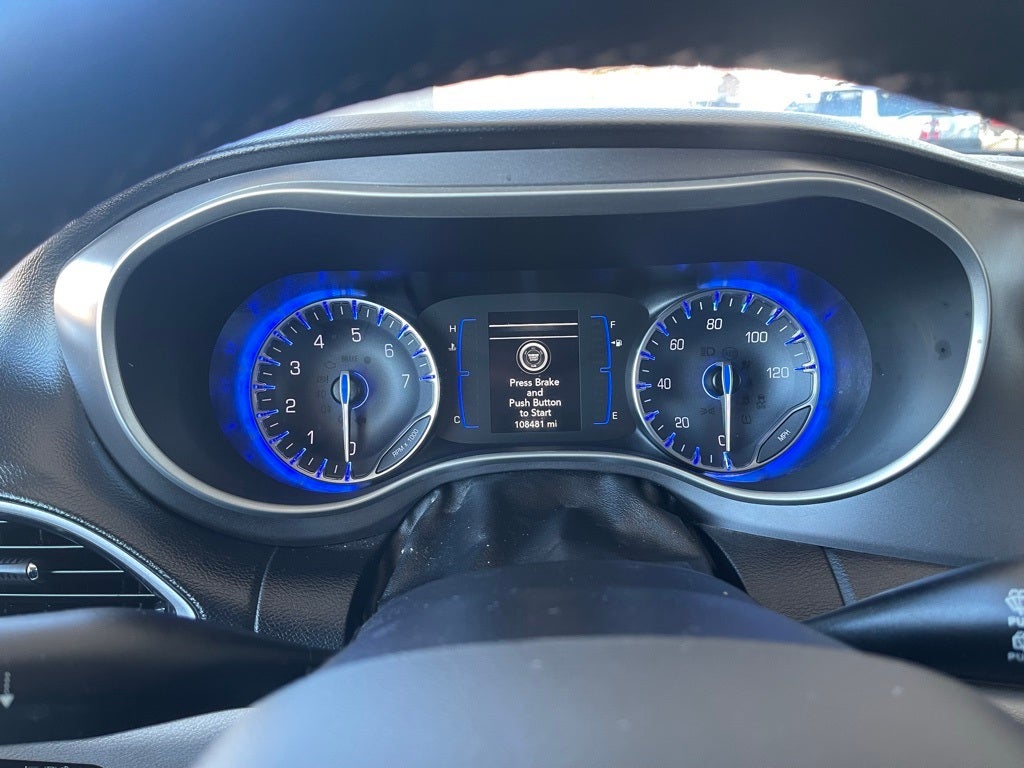 2020 Chrysler Pacifica Touring L