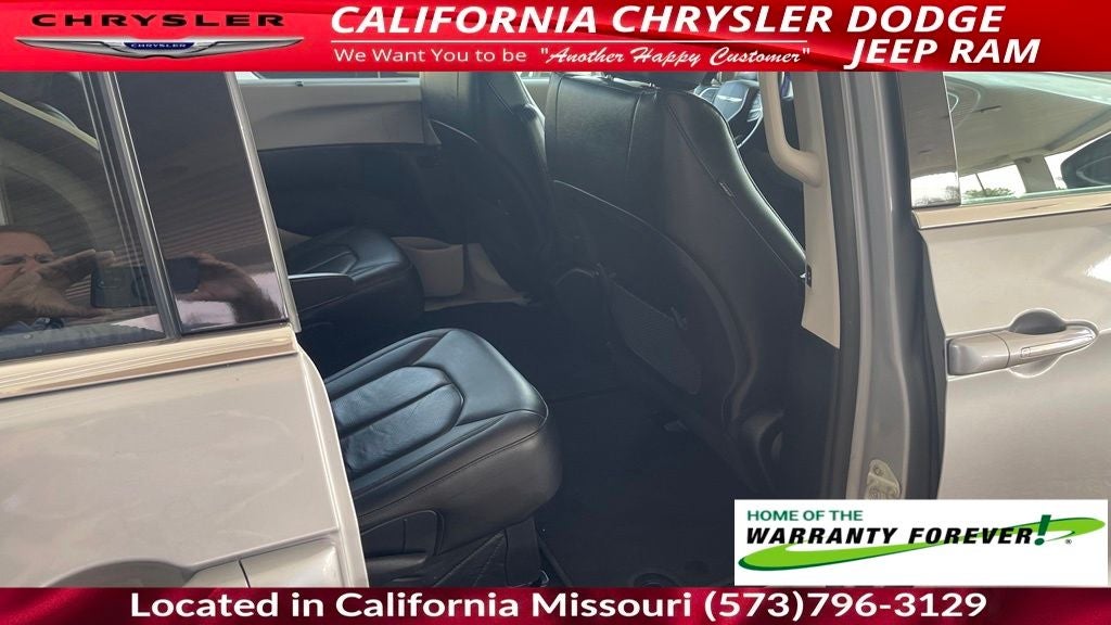 2020 Chrysler Pacifica Touring L