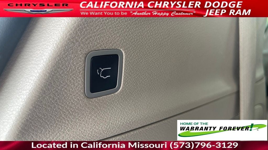 2020 Chrysler Pacifica Touring L