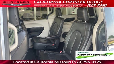 2020 Chrysler Pacifica Touring L