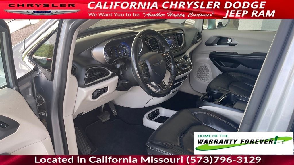 2020 Chrysler Pacifica Touring L