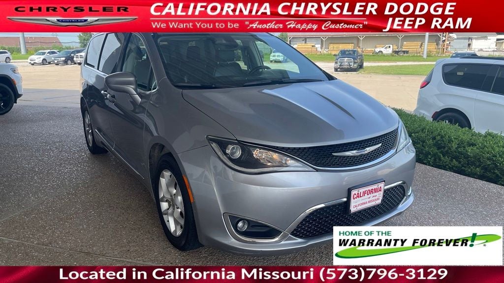 2020 Chrysler Pacifica Touring L