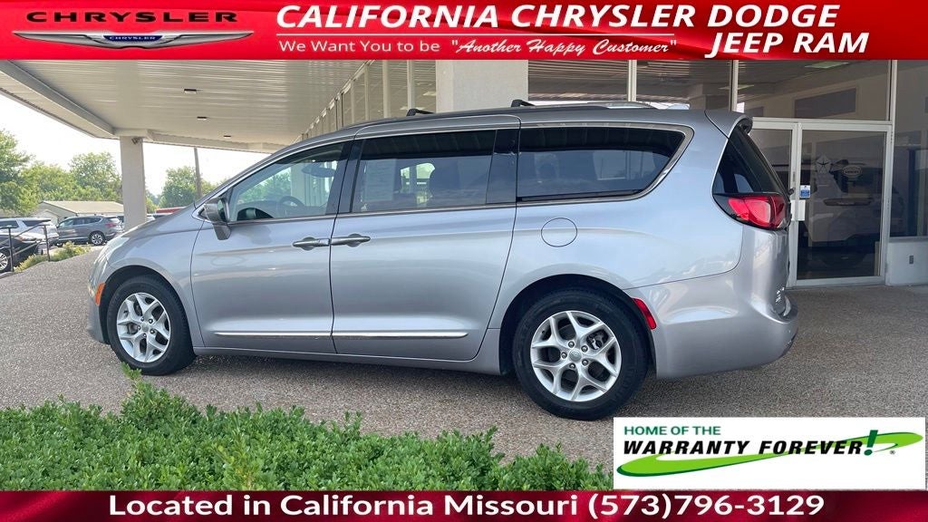 2020 Chrysler Pacifica Touring L