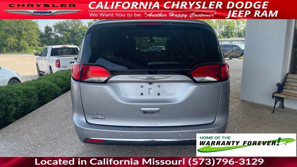 2020 Chrysler Pacifica Touring L