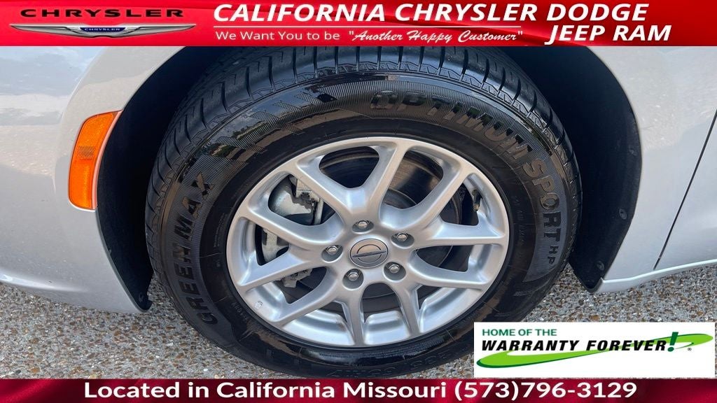 2024 Chrysler Pacifica Touring L