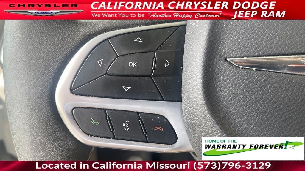 2024 Chrysler Pacifica Touring L