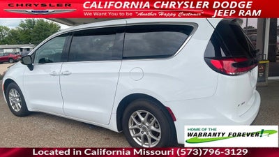 2024 Chrysler Pacifica Touring L