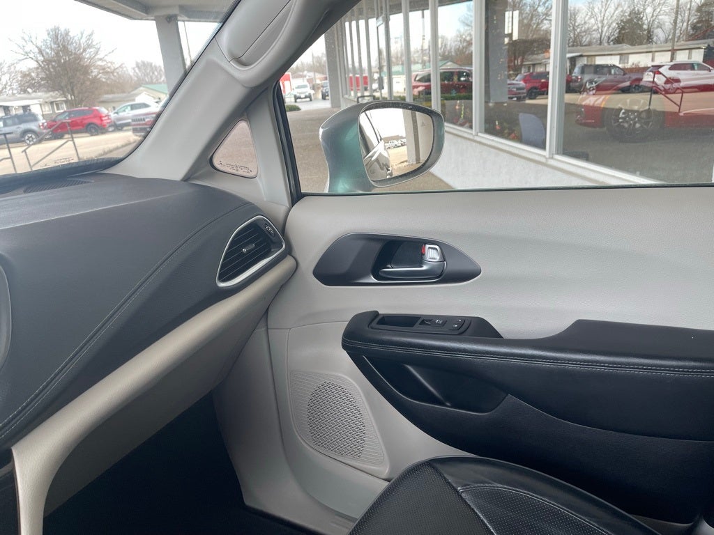 2019 Chrysler Pacifica Limited