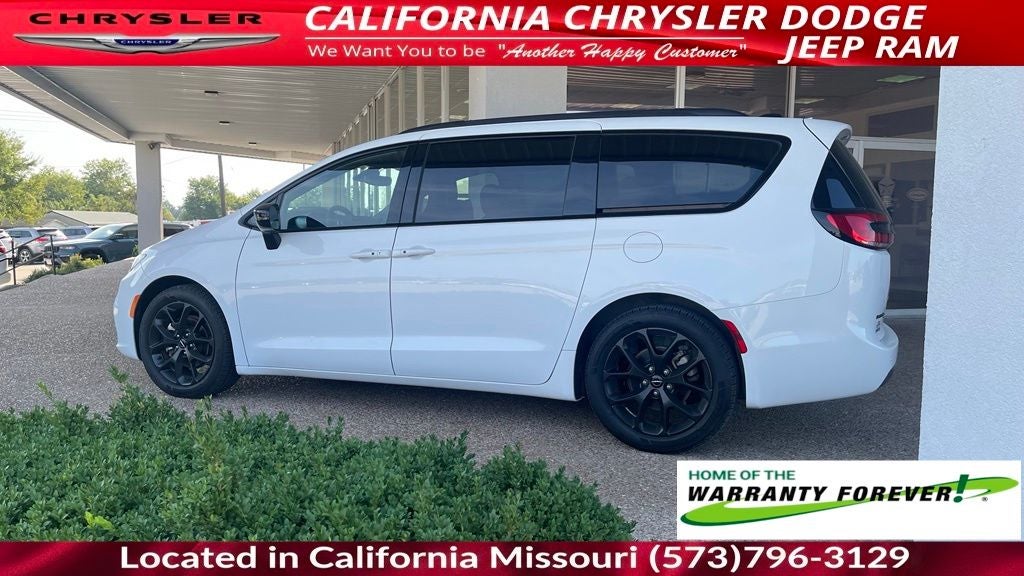 2025 Chrysler Pacifica Limited