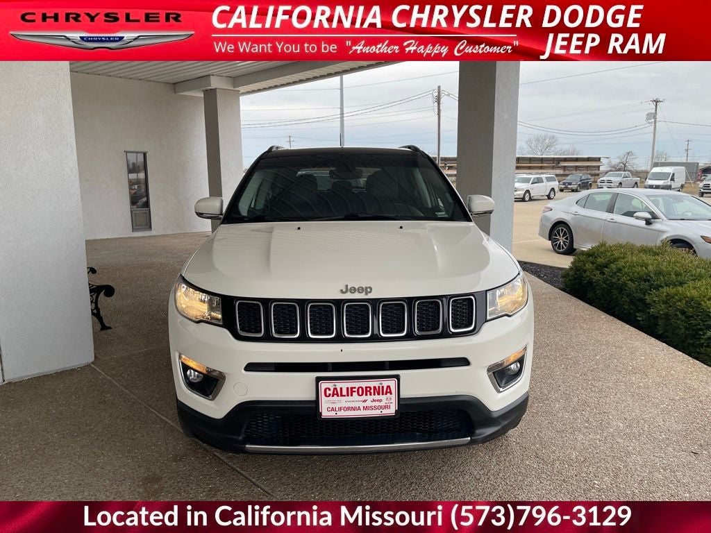 Used 2017 Jeep All-New Compass Limited with VIN 3C4NJDCB3HT630830 for sale in Warrensburg, MO