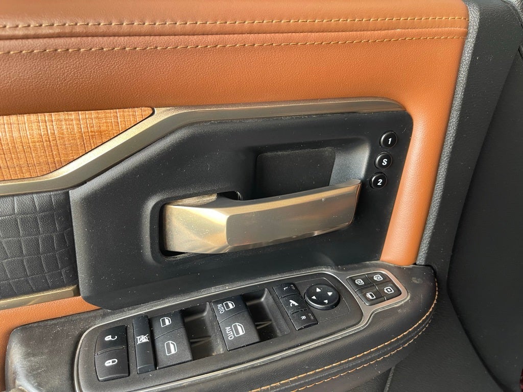 2024 RAM 3500 Laramie Longhorn