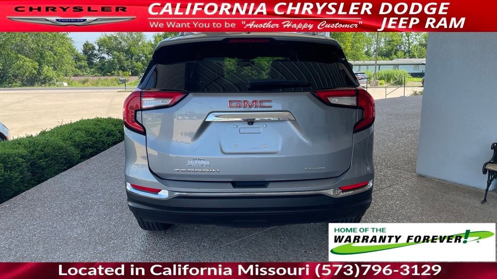 2024 GMC Terrain SLT