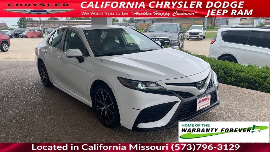 2023 Toyota Camry SE
