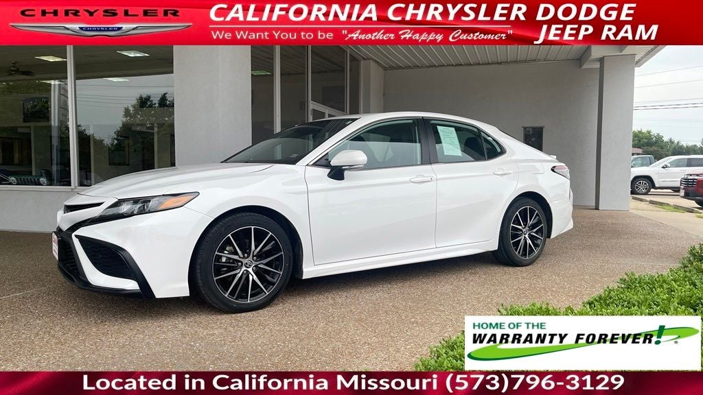 2023 Toyota Camry SE